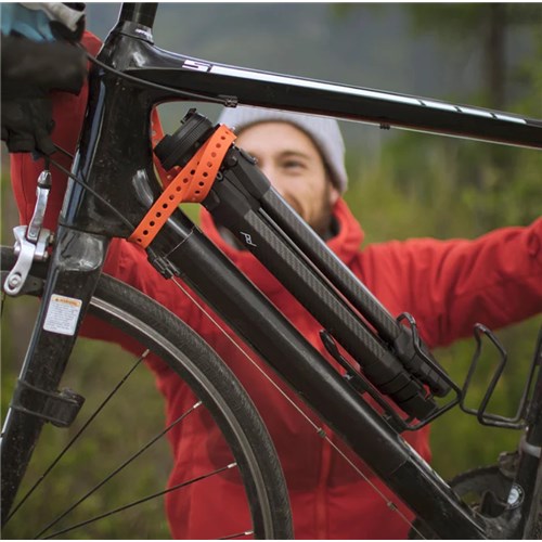 peak design travel carbon